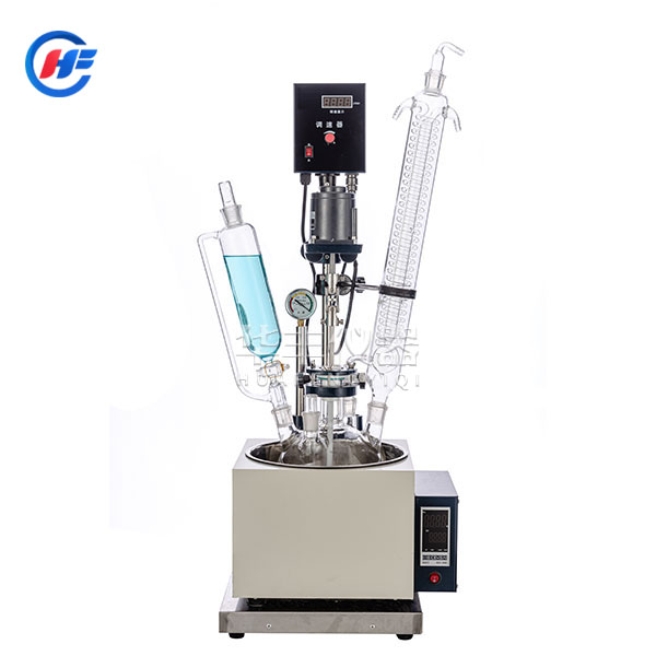 玻璃反應釜中間夾層厚度小